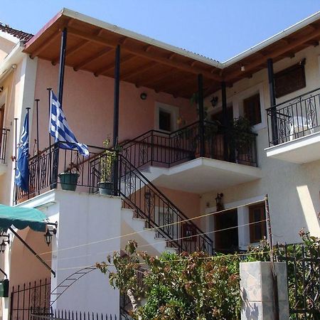 Violatos Studios Agia Efimia 외부 사진